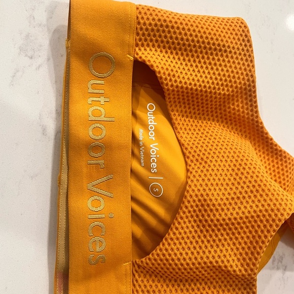 Outdoor Voices Vibrant Yellow Sports Bra - Picture 3 of 3
